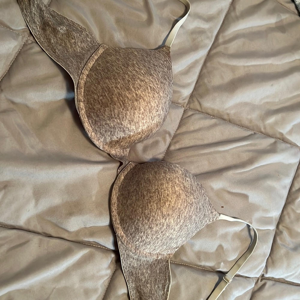 Victoria’s Secret Bra